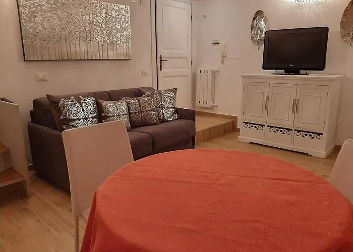 Navona House Daire *